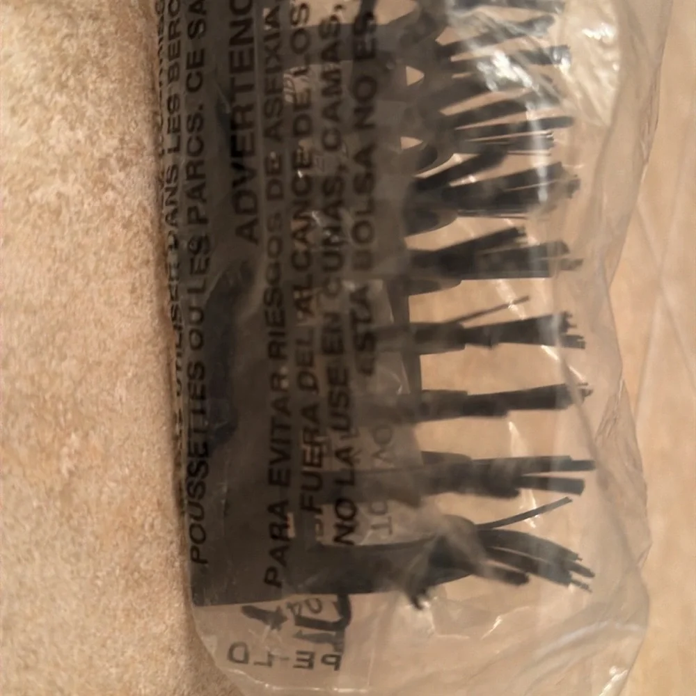 Conair Black Replacement Styling Clips - Pack of 4
